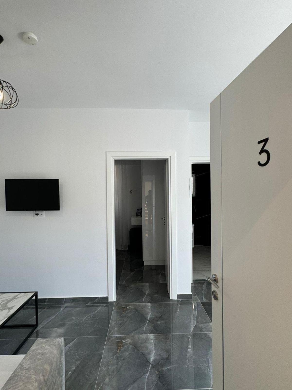 Noya Suites Sr Saranda Extérieur photo