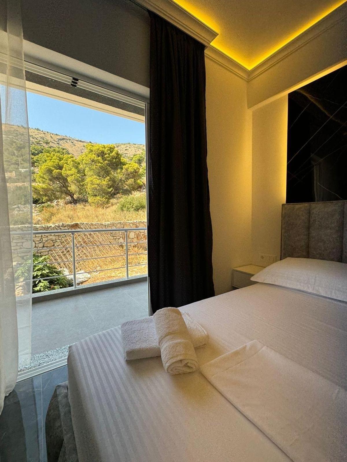Noya Suites Sr Saranda Extérieur photo